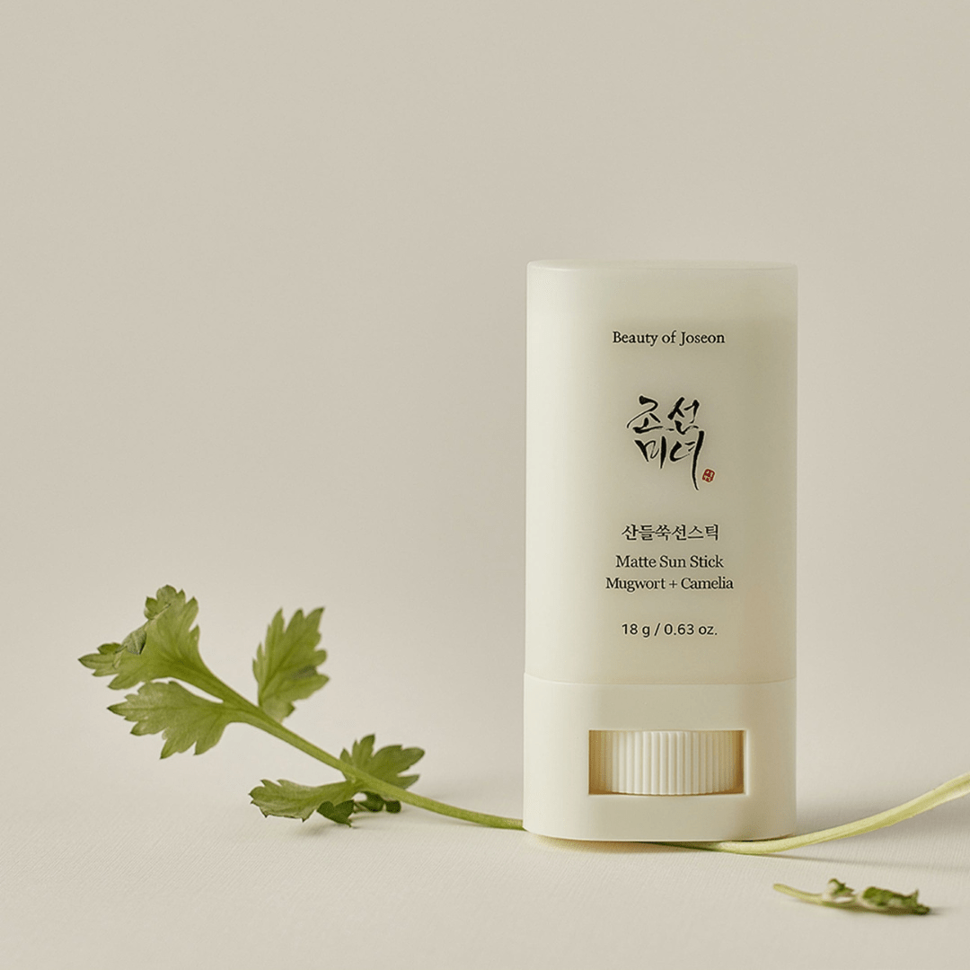 Matte Sun Stick : Mugwort + Camelia
